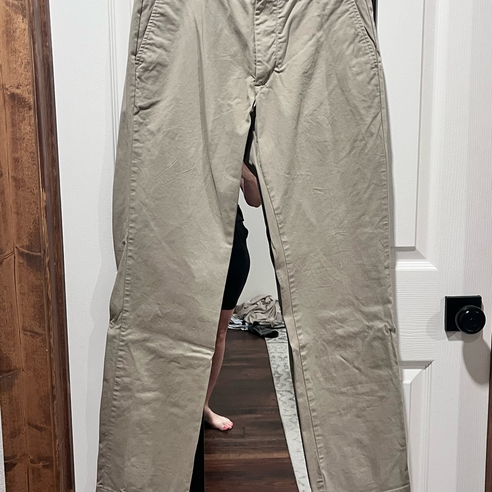 Vineyard Vines Men's Khaki Chinos